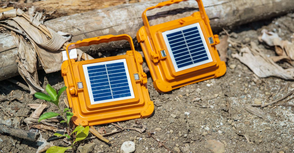 Portable Power Place: intro focus
